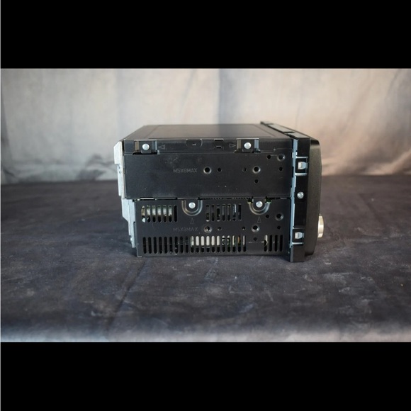 2005-2010 Toyota Scion TC XB XD FM Radio XM CD MP3 Player PT546-00080 DEH-M8027 - Picture 3 of 6